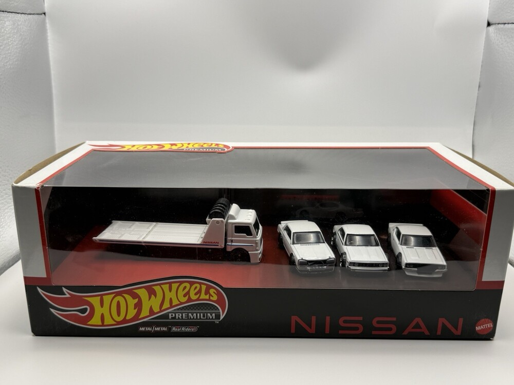 hot wheels premium nissan skyline